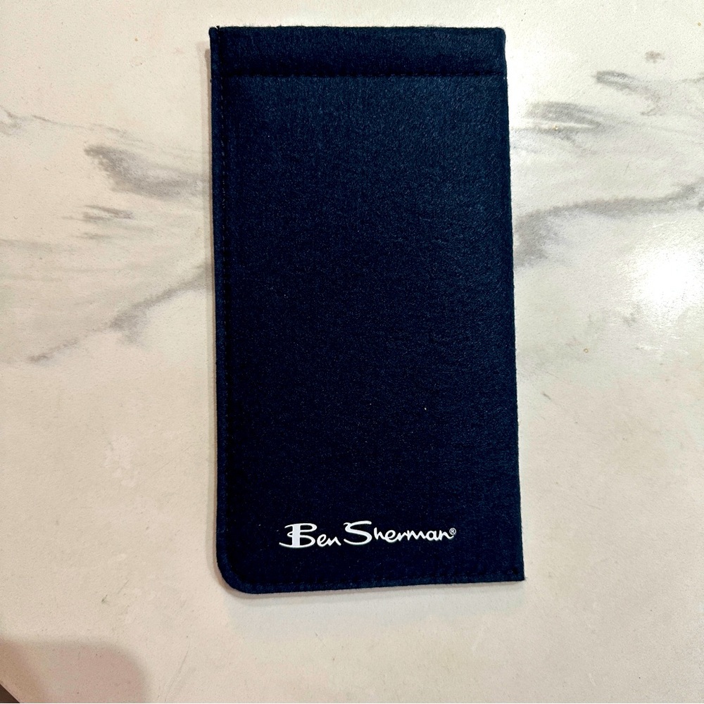 Ben Sherman Navy Blue Sunglasses Glasses Soft Pinch Case Holder
